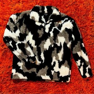 NWOT Women’s Eddie Bauer Midweight Plush Quarter Zip Fleece Pullover sz M Comfy